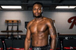 Viddal Riley Shines Bright to Claim British Cruiserweight Title in Thrilling Showdown Against Cheavon Clarke!