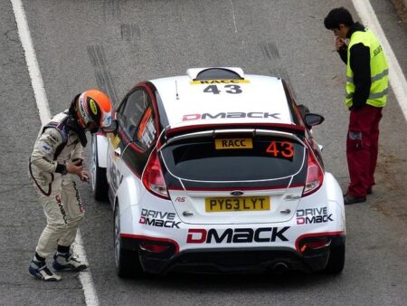 Rally Drivers Stand United in Fight for Free Speech!