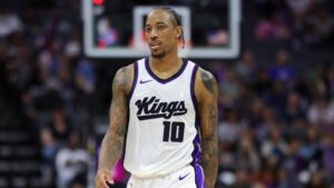 DeMar DeRozan Overcomes Challenges While Reflecting on His Time with Lonzo Ball in Chicago
