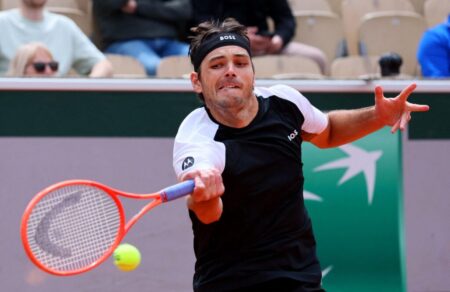 Epic Showdown: Sinner vs. Alcaraz – Odds, Head-to-Head Insights, and Winning Predictions for the French Open Final!