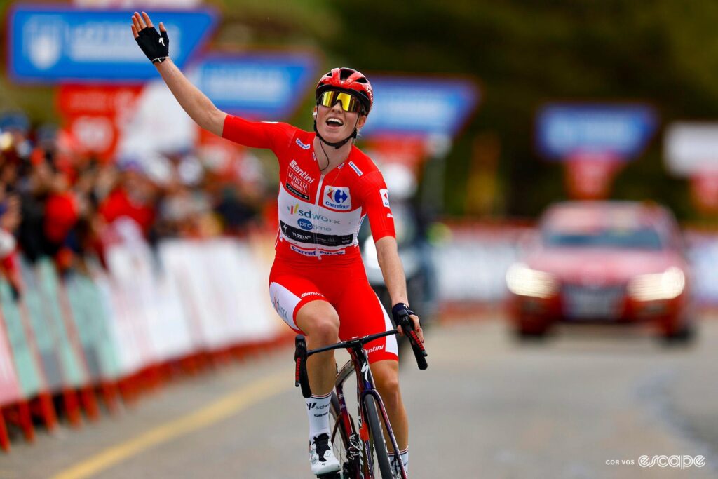 Vollering Triumphs in Women’s Vuelta, Secures Back-to-Back Victory