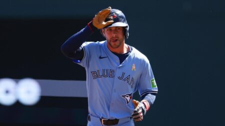 Ernie Clement’s Homer Seals Blue Jays’ 5-2 Victory for a Thrilling 3-Game Sweep Over Cardinals
