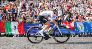 Australia Clinches Thrilling Victory in Mixed Relay TTT at UCI Road World Championships by Mere Fraction of a Second