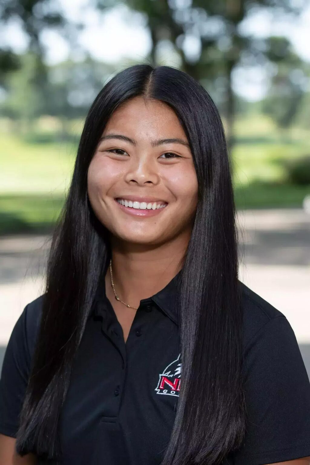 Mia Raines Dominates the Fairways in Women’s Golf at NIU
