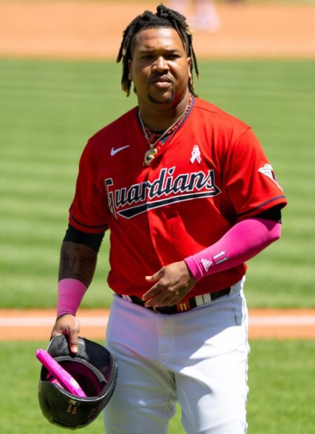Jose Ramirez Defies Baseball History with a Stunning Solo Performance for the Cleveland Guardians