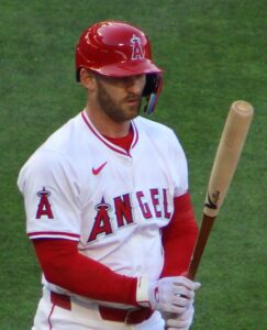 Taylor Ward’s Powerful Homer Fuels Angels to Exciting 7-4 Win Over Tigers