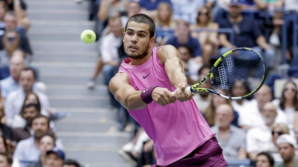 Epic Showdown Ahead: Alcaraz vs. Djokovic in U.S. Open Semifinals!