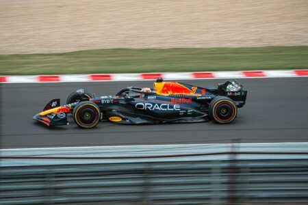 Max Verstappen’s Ambitious Vision: Turning Sim Racers into F1 Champions!