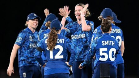 England Secures Spot in Semifinals with Thrilling Win Over India in Women’s Cricket World Cup England Secures Spot in Semifinals with Thrilling Win Over India in Women’s Cricket World Cup