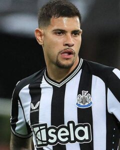 Bruno Guimaraes Aims High as Newcastle United Faces Second Trophy Drought