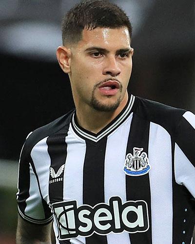 Bruno Guimaraes Aims High as Newcastle United Faces Second Trophy Drought