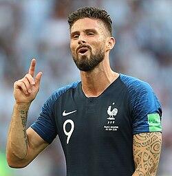 Olivier Giroud Reveals the Secrets Behind His Perfect Hat-Tricks: A Masterclass in Scoring