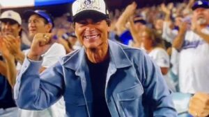 Rob Lowe Shocks Fans by Cheering Dodgers’ Home Run Despite Being a Devoted Reds Fan