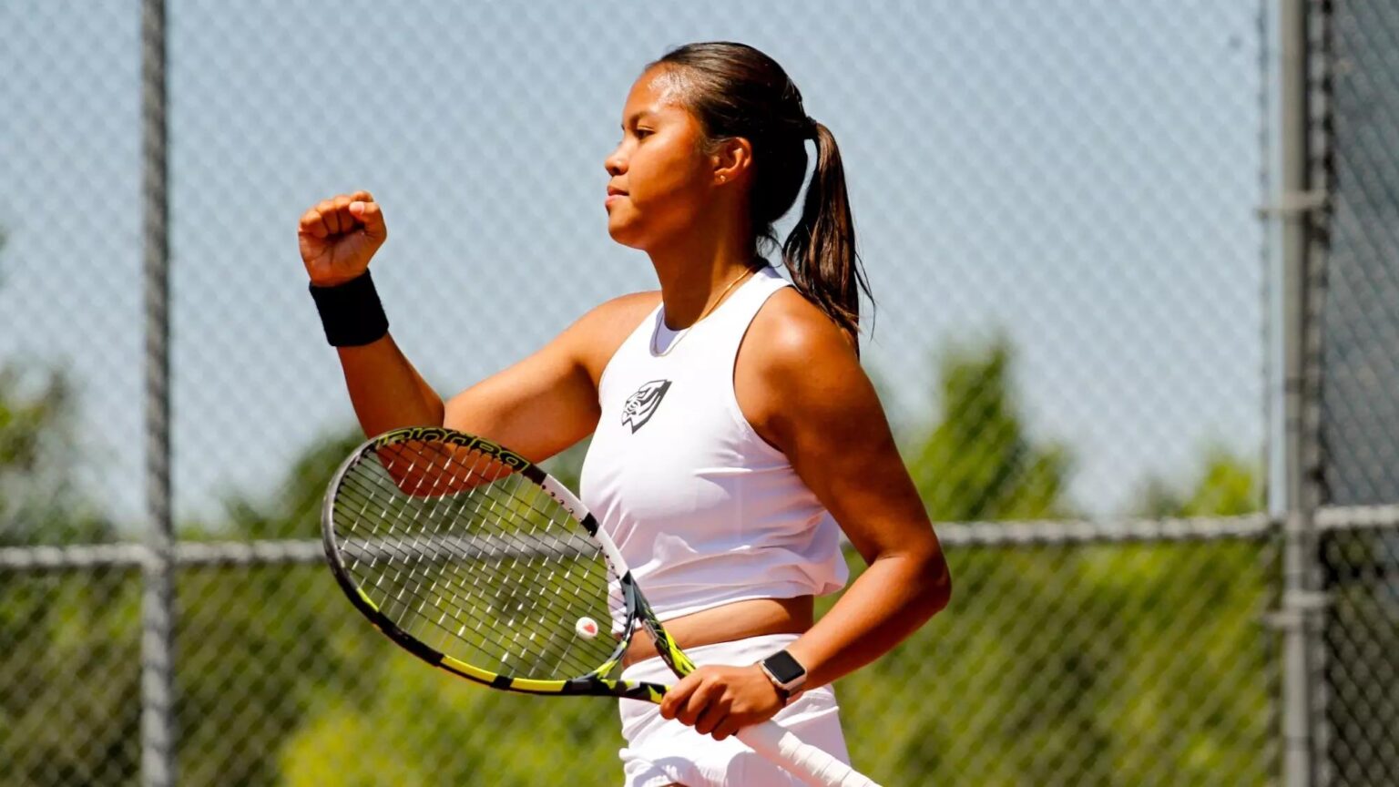 Freshman Crossley Secures NCAA Singles Championship Berth!