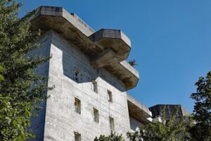 Master the Bunker: Perfect Timing and Technique to Open Your Clubface for Better Shots
