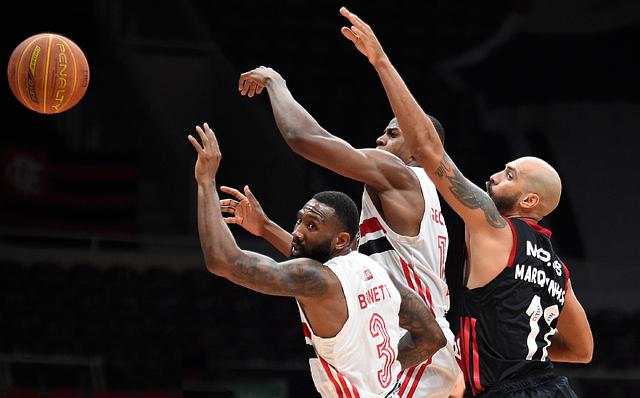 Unforgettable Highlights: Relive the Best Moments from an Action-Packed 9-Game NBA Saturday