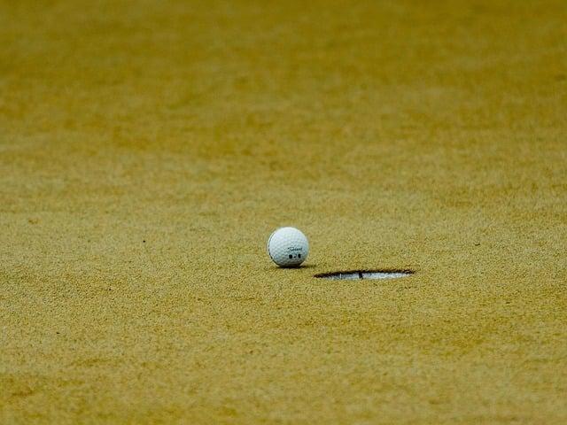 Golfers Gear Up for an Exciting Chili Open Showdown in Des Plaines