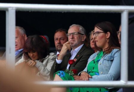 Jeremy Guscott Spotlights Striking Cobra Sacha Feinberg-Mngomezulu as the Breakout Star of 2025 Jeremy Guscott Spotlights Striking Cobra Sacha Feinberg-Mngomezulu as the Breakout Star of 2025