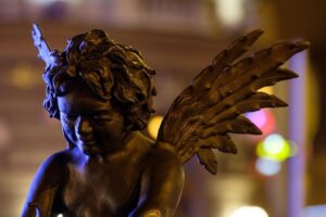 PSG and WWE Join Forces for an Unforgettable London Showdown: Paris Brings the SmackDown