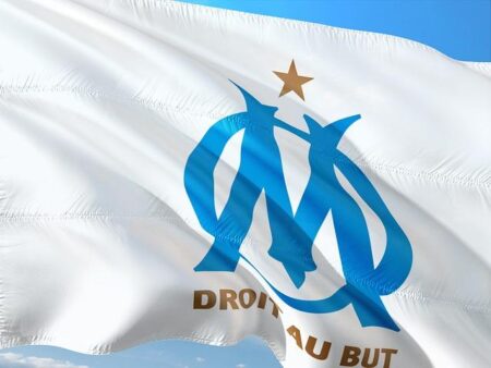 Lens Storms Back to Seize Ligue 1 Throne as Marseille Falters