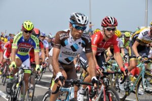 Harshita Jakhar Breaks Barriers as the First Indian Woman to Race in Tour de France Femmes 2026