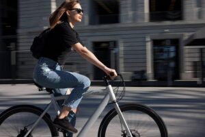 This Full-Suspension, Dropper-Equipped Scott E-Ville eBike Could Be the Perfect Commuter